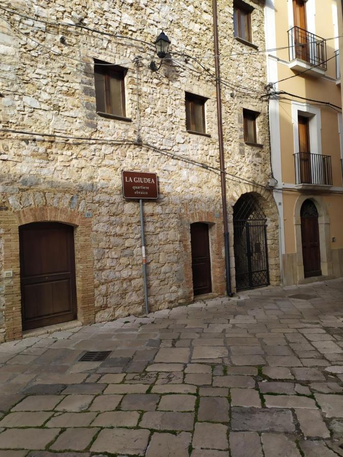 Casa Flora Fondi Centro Storico 아파트 외부 사진